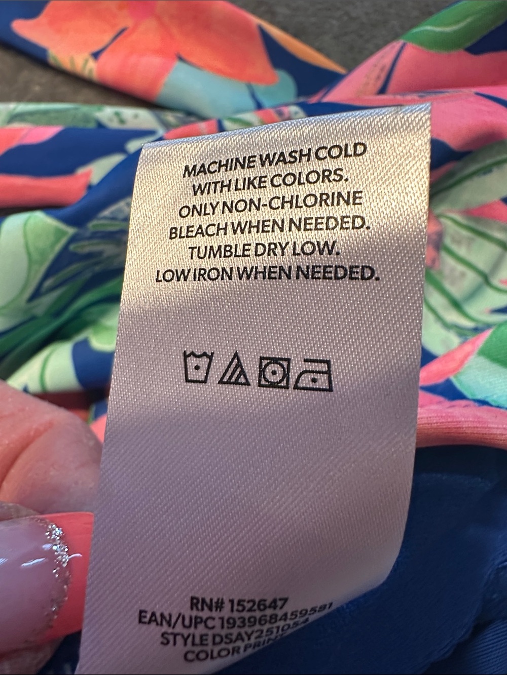 NWTS Members MarkTropical Floral Wrap 1-Piece Swimsuit Sz XL - Picture 10 of 12